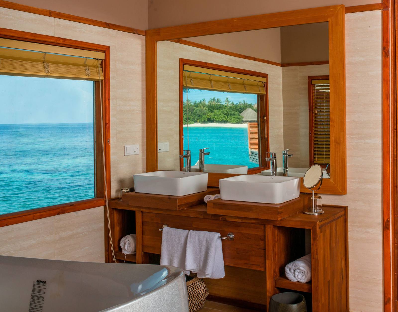 Kudafushi Presidential Suite 海景浴室
