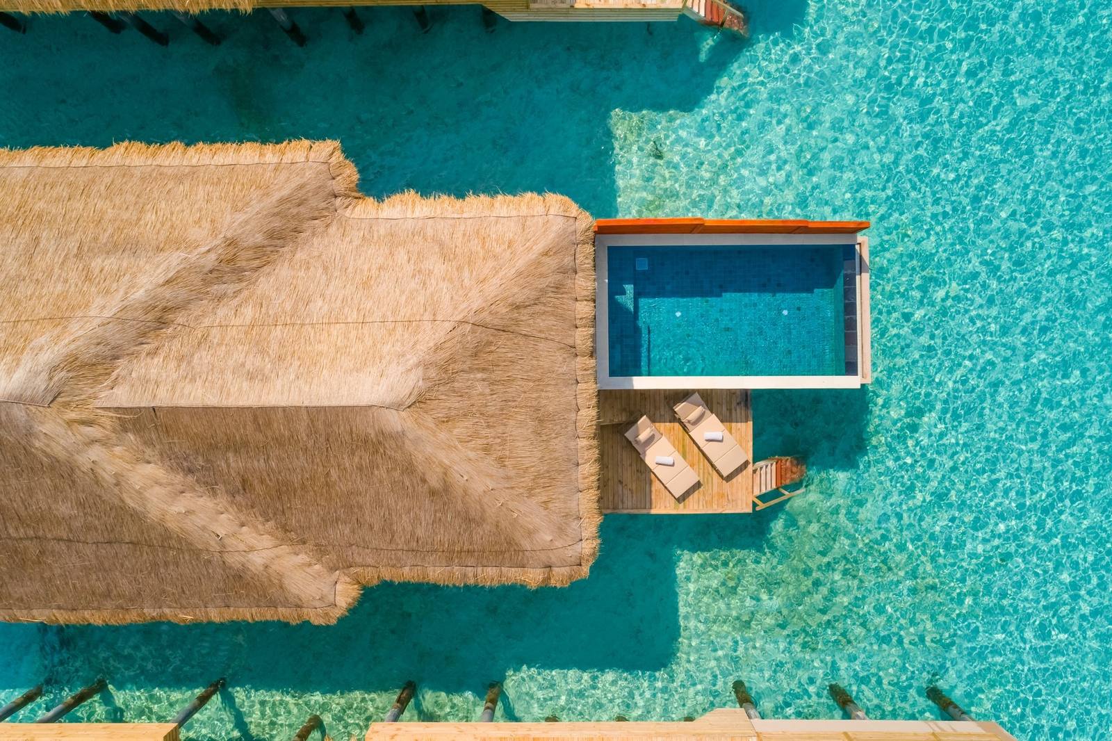 Kudafushi Water Villa with Pool 私人泳池空拍
