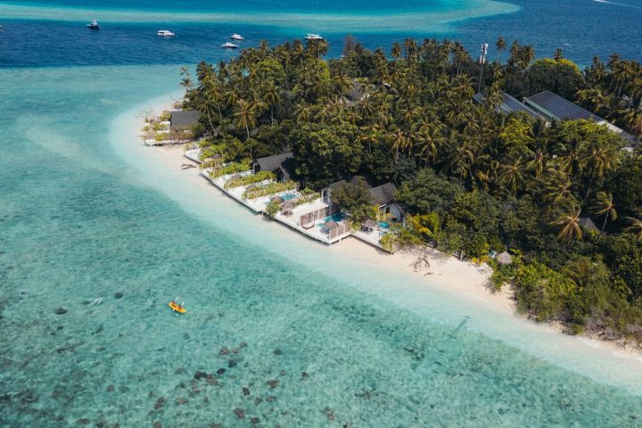 馬爾地夫庫達班度士度假村 Malahini Kuda Bandos