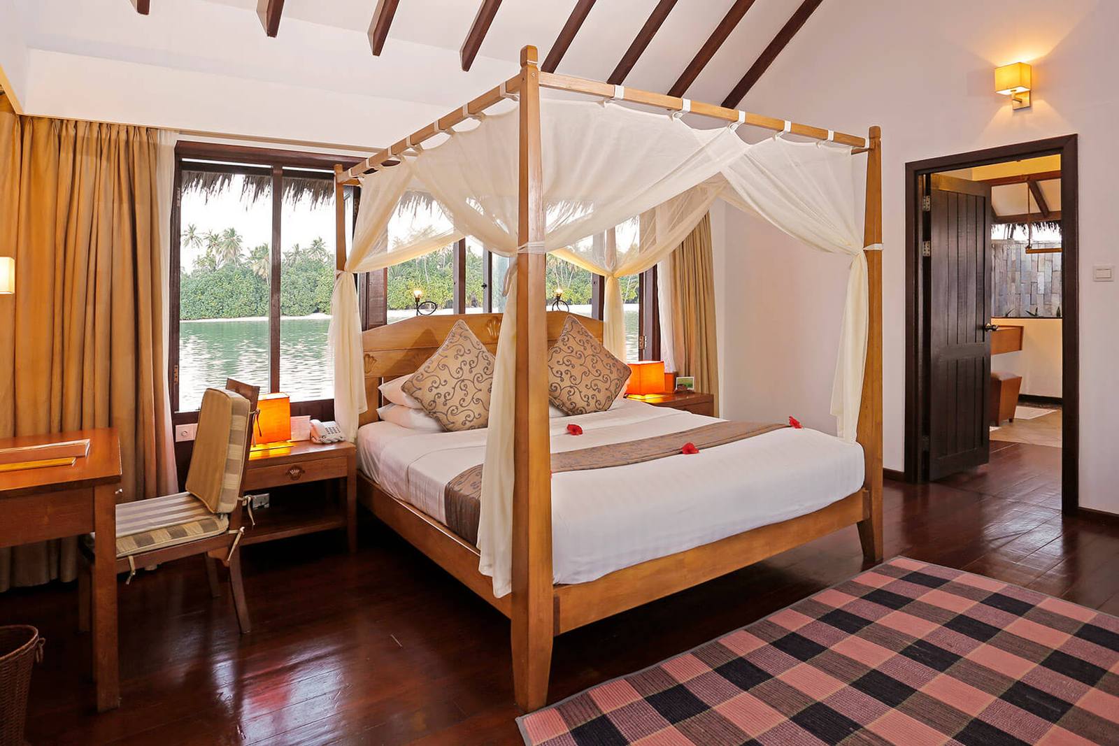 Medhufushi Lagoon Suite 臥室