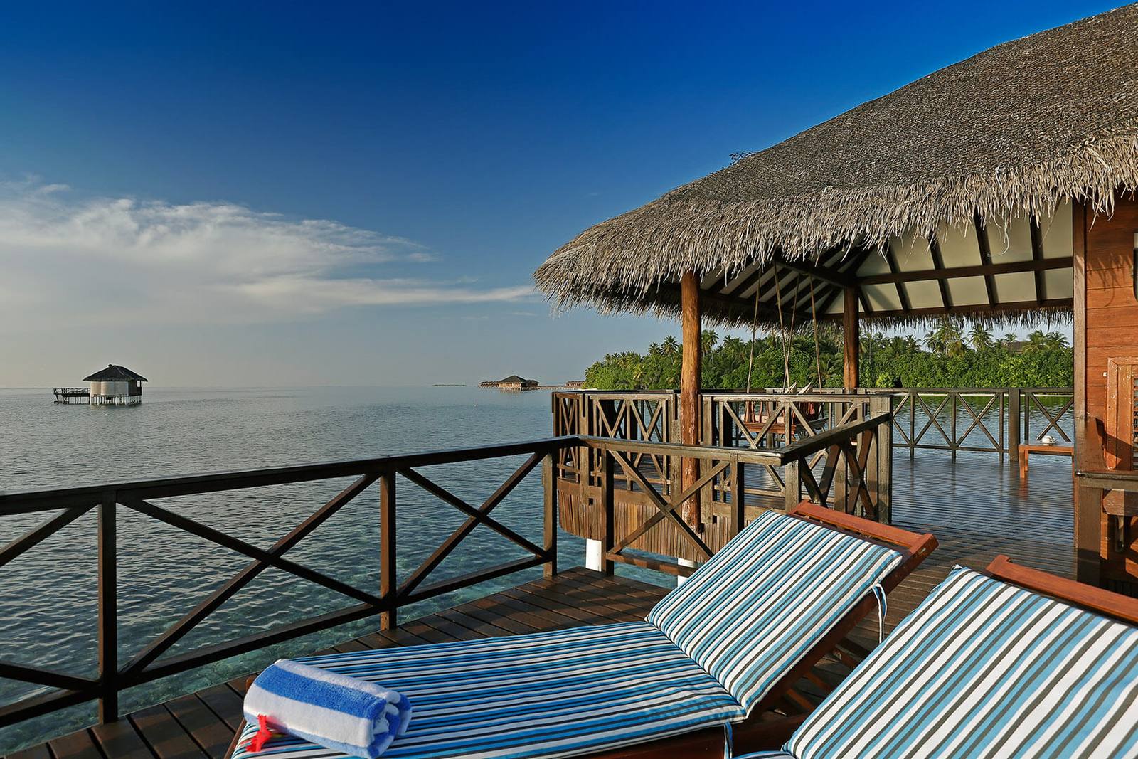 Medhufushi Lagoon Suite 露台躺椅