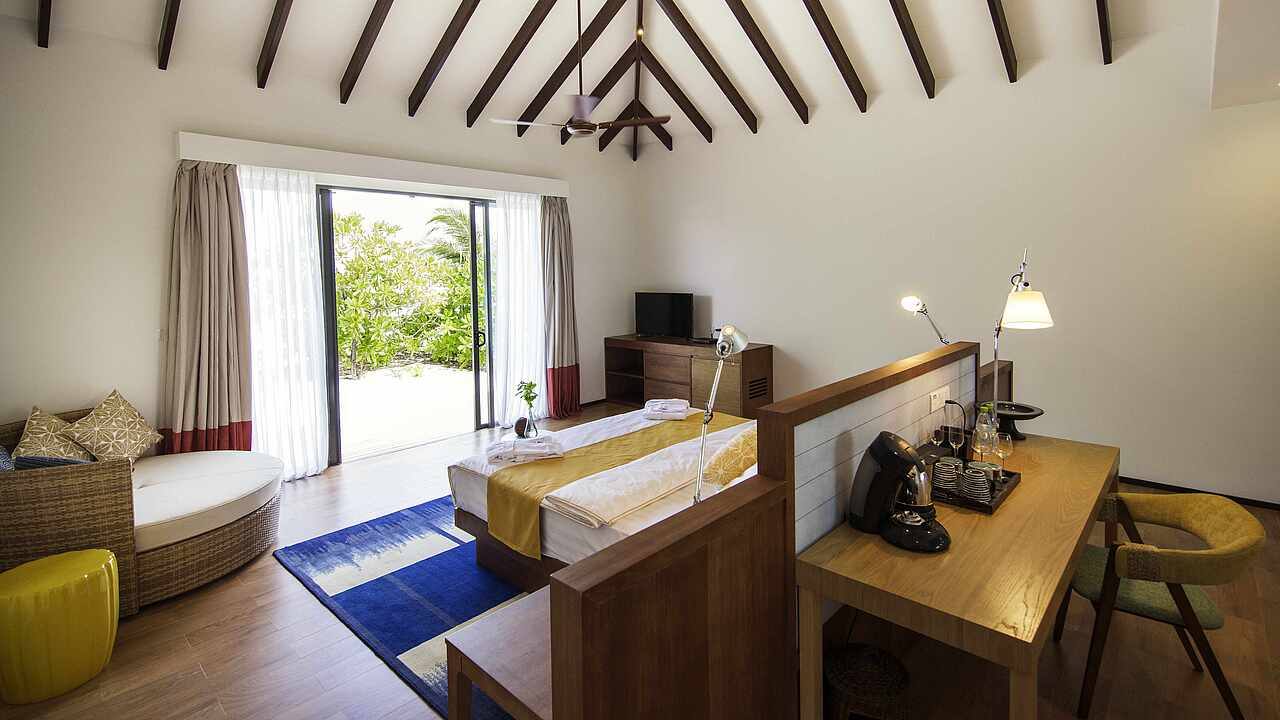 ROBINSON NOONU Beach Villa Private Pool 臥室