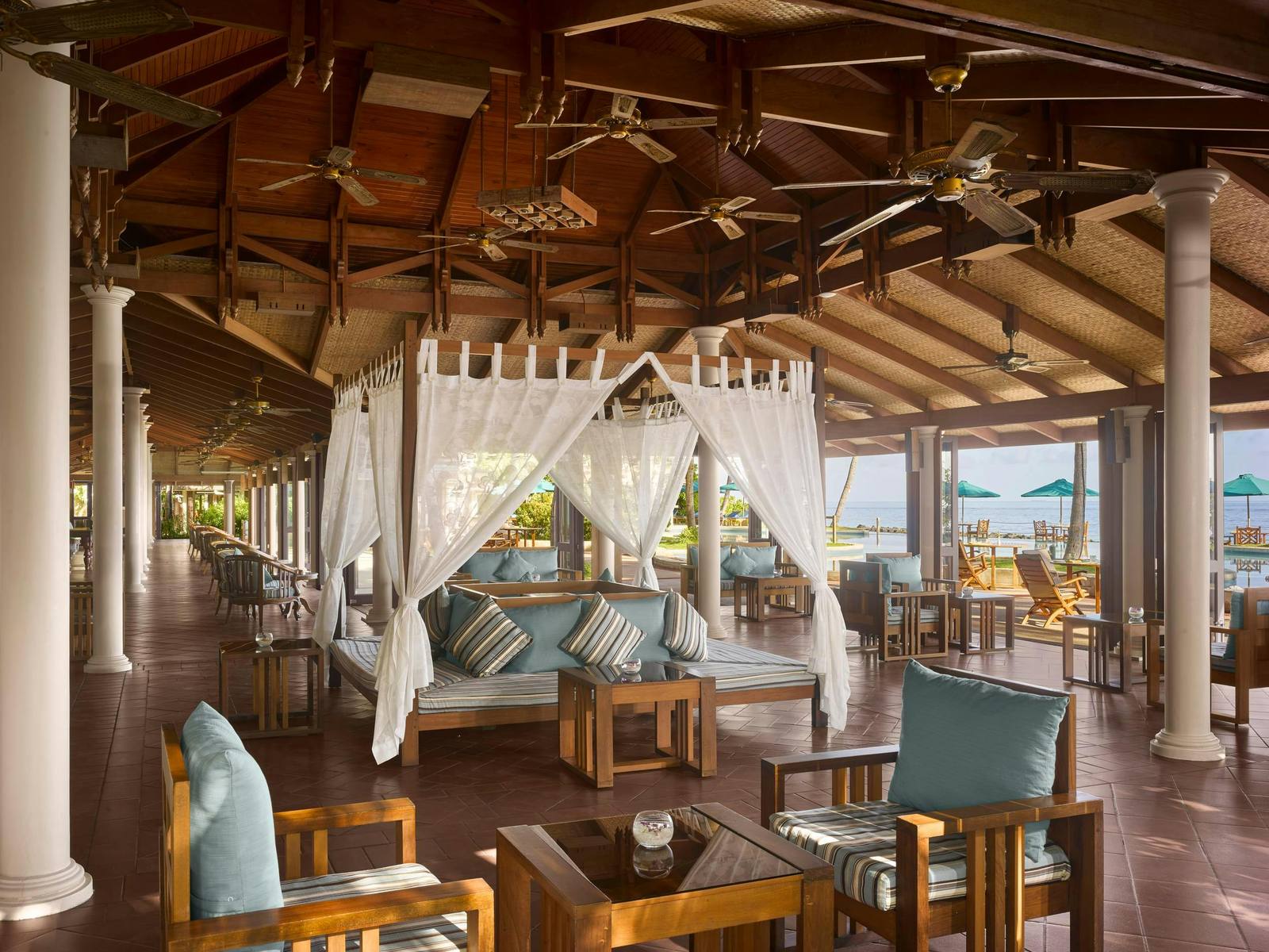 Royal Island Boli Bar